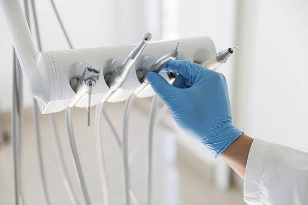 Professional Emergency Dentist technician working in Tecumseh, OK